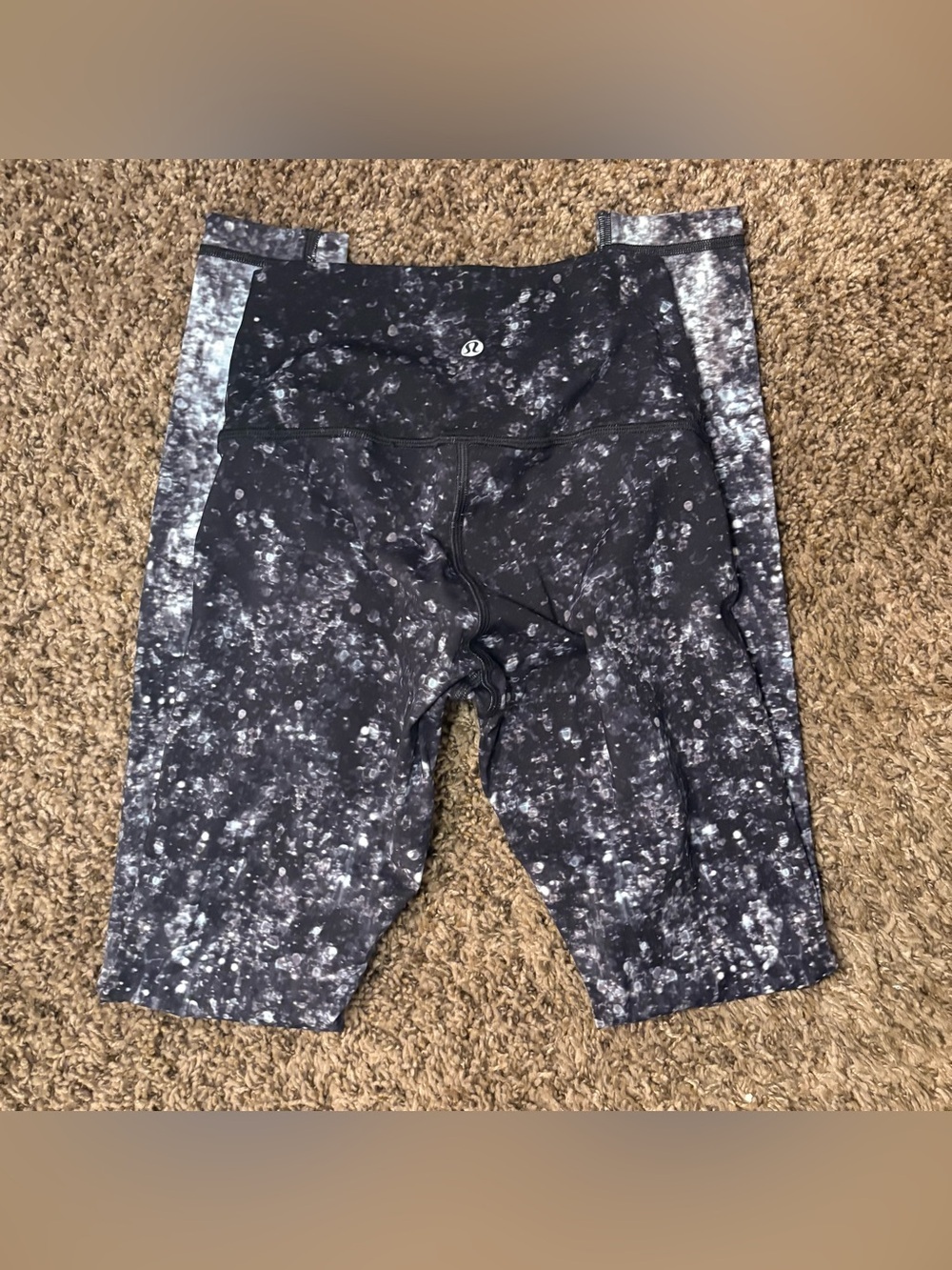 lululemon athletica Black Speckle Athletic Cropped Leggings